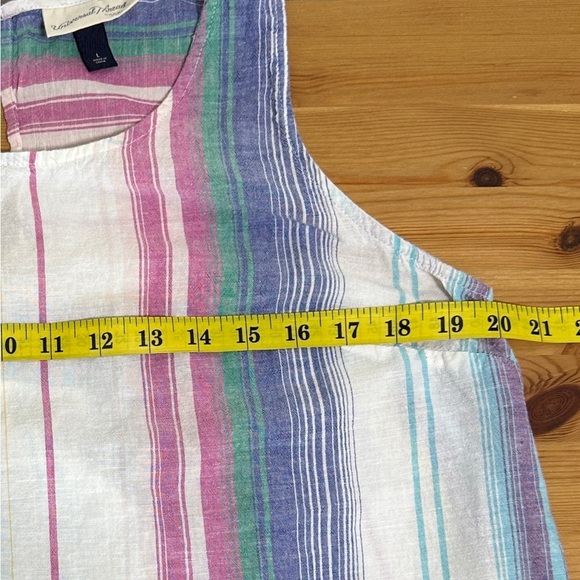 Universal Thread | Stripe Linen Blend High-Low Hem Sleeveless Tank Top - Picture 8 of 9